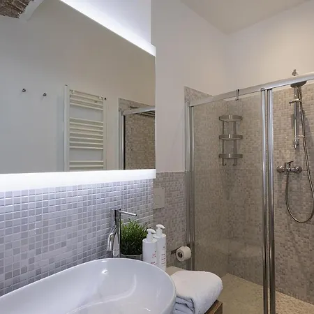 Apartment Vegetti Twin By Wonderful Italy Genoa